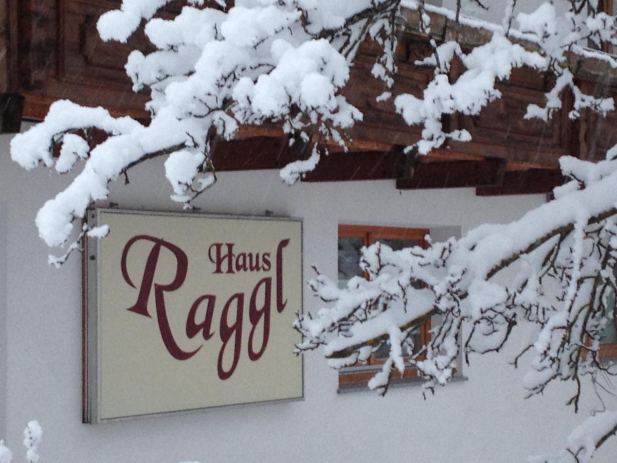 Haus Raggl Landeck Exterior foto