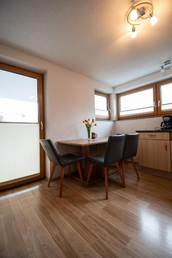 Haus Raggl Landeck Exterior foto